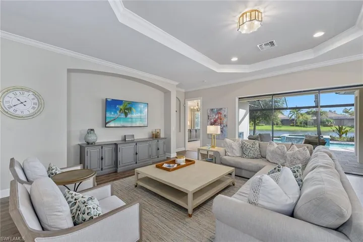 3317 Belon Ln, Naples, Florida 34114