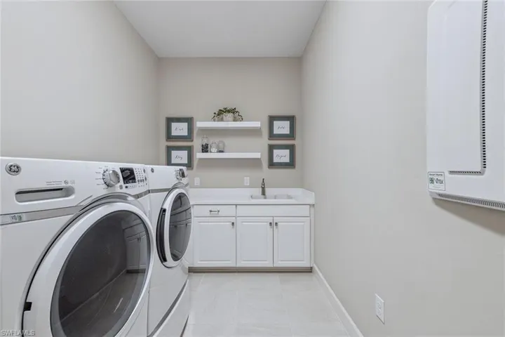 3317 Belon Ln, Naples, Florida 34114
