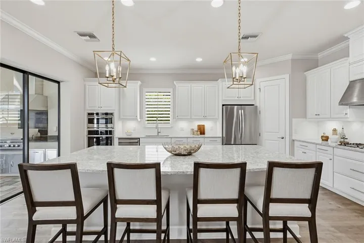 3317 Belon Ln, Naples, Florida 34114
