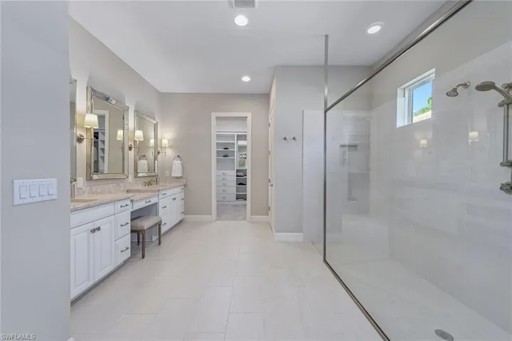 3317 Belon Ln, Naples, Florida 34114