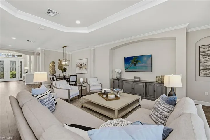 3317 Belon Ln, Naples, Florida 34114