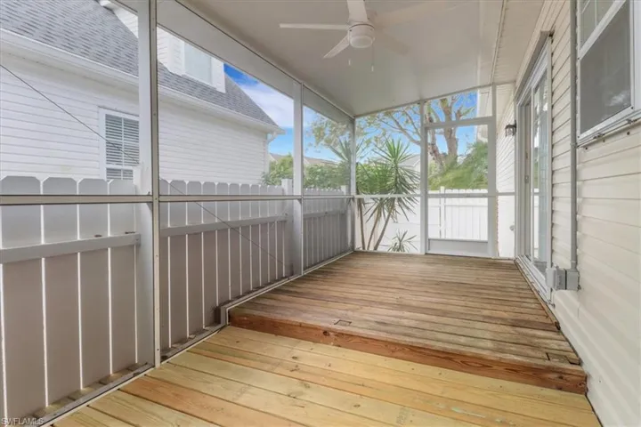Great extra space to enjoy nature - screened in lanai