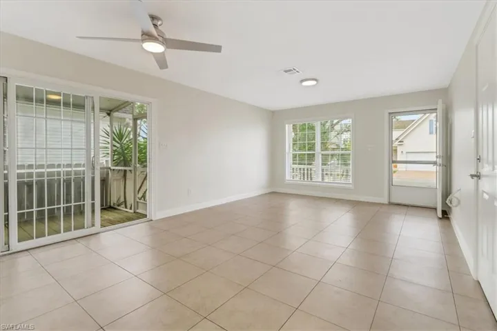 238 Leawood Cir, Naples Fl 34104
