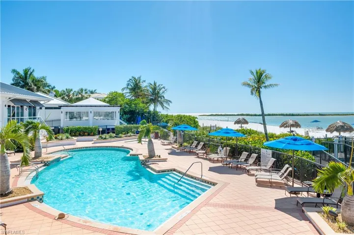 Clubhouse Pool