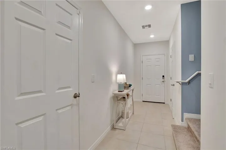 15489 Wildflower Cir, Naples, Florida 34119