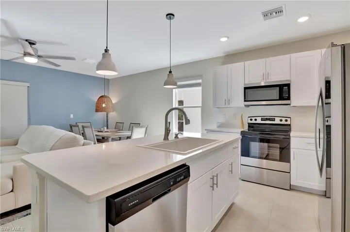 15489 Wildflower Cir, Naples, Florida 34119