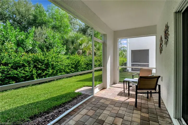 15489 Wildflower Cir, Naples, Florida 34119