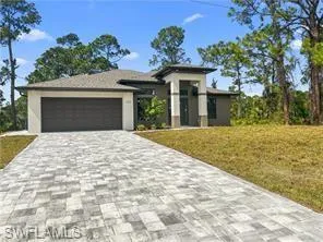 226 Lomax Ave S, Lehigh Acres Fl 33974