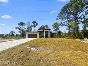 226 Lomax Ave S, Lehigh Acres Fl 33974