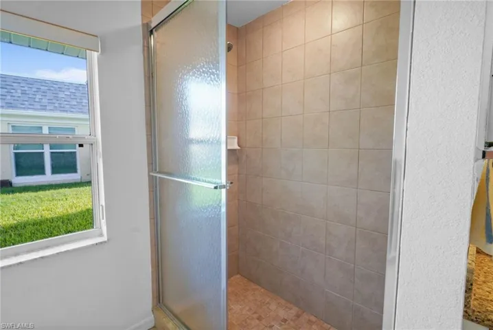 2 Greens Cir, Lehigh Acres, Florida 33936