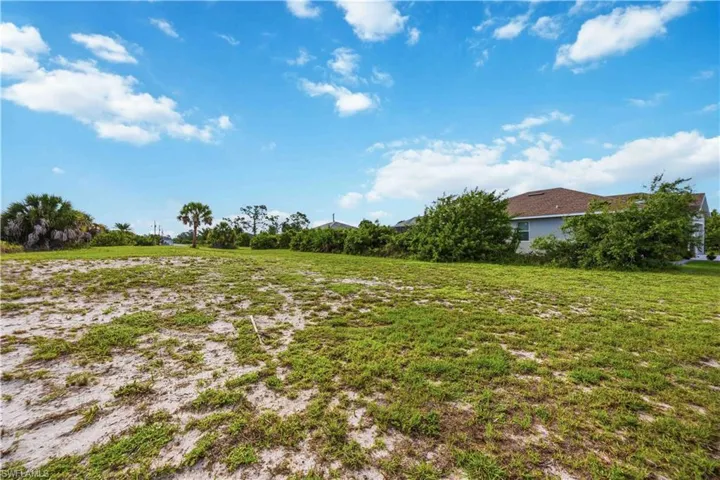 116 Antis Dr, Rotonda West, Florida 33947