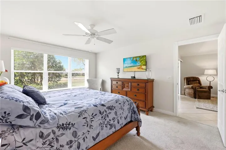 8664  Genova  CT, Naples, FL 34114