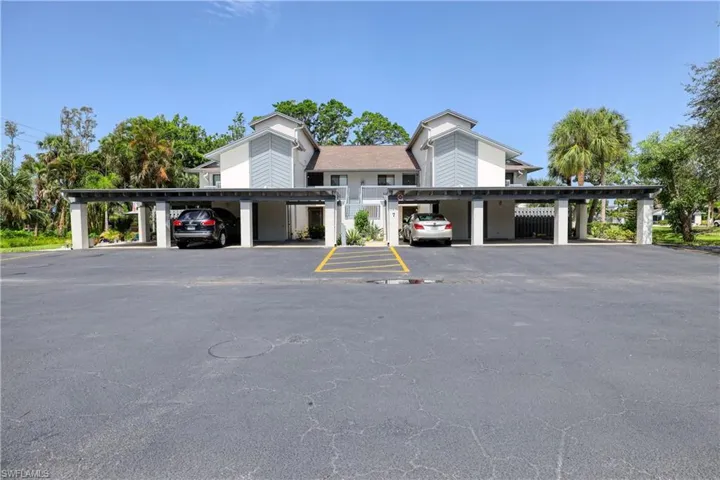 17456 Overhill Dr F, Fort Myers, Florida 33908