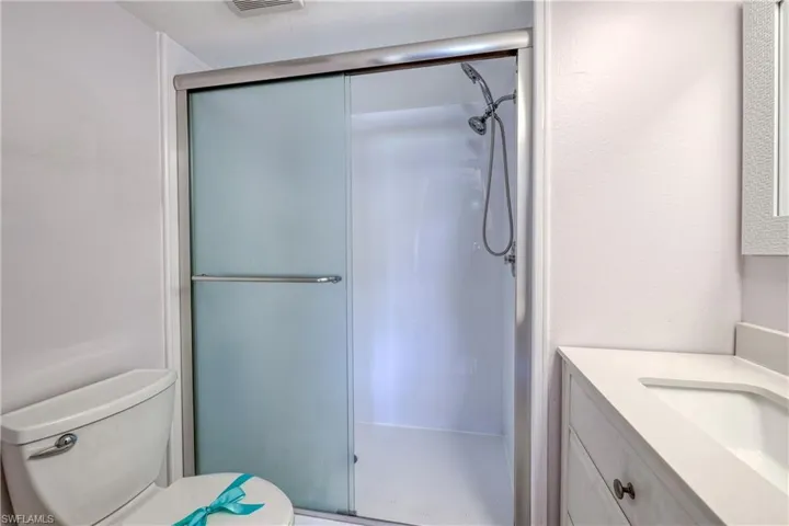 17456 Overhill Dr F, Fort Myers, Florida 33908