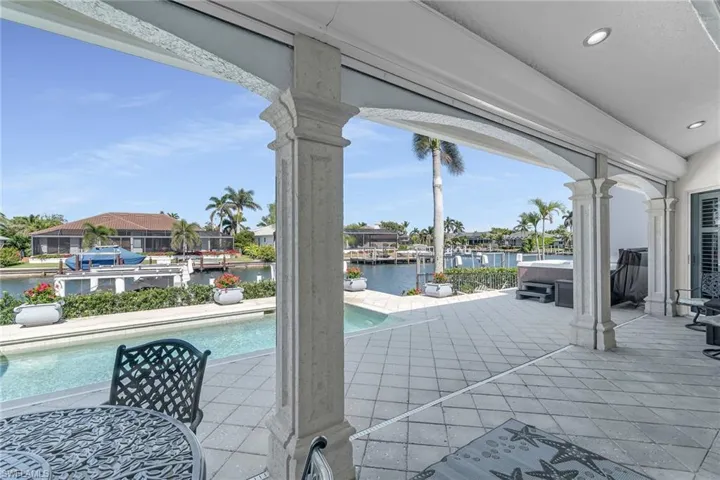Pool Lanai