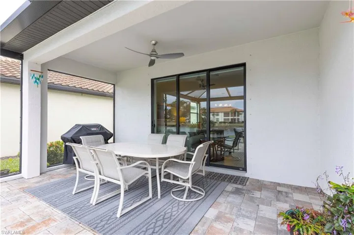 outdoor dining and ceiling fan
