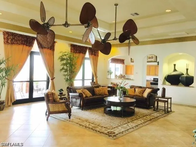 7694 Bristol Cir, Naples Fl 34120
