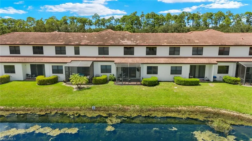 7694 Bristol Cir, Naples Fl 34120