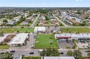 Aerial view of property and surrounding area