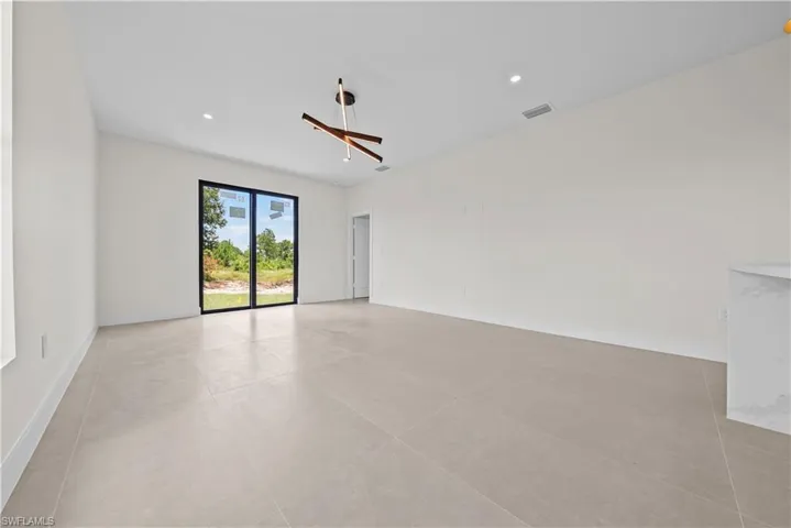 2919 Meadow Rd, Lehigh Acres, Florida 33974