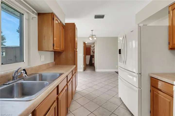 13243 Fourth ST, FORT MYERS FL 33905