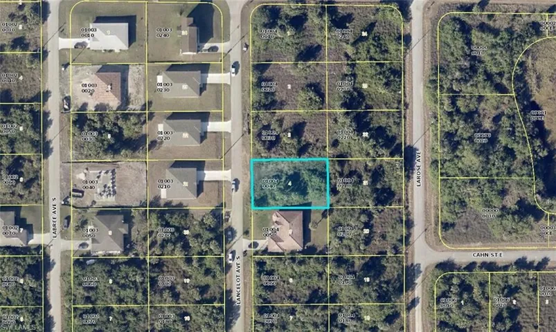311 Lancelot Ave, Lehigh Acres Fl 33974