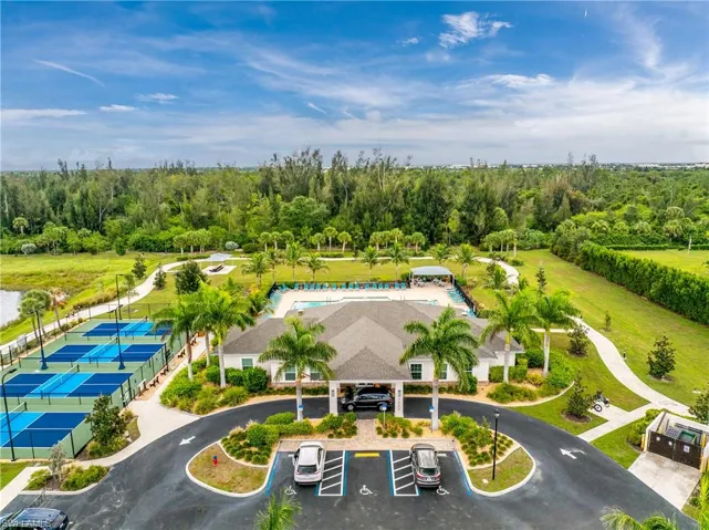 7492 Mikasa Dr, Punta Gorda, Florida 33950