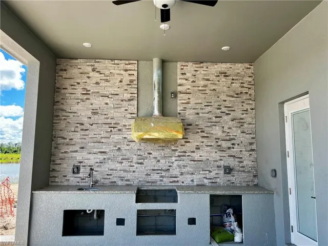 17375  Blue Sapphire  DR, Fort Myers, FL 33913