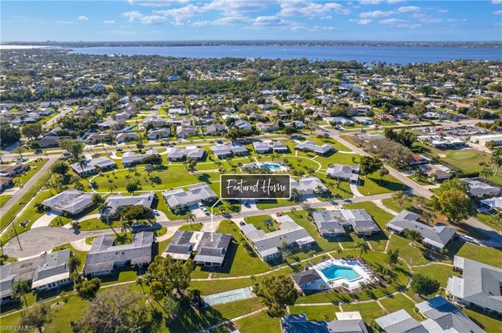 5569  Westwind  LN, Fort Myers, FL 33919