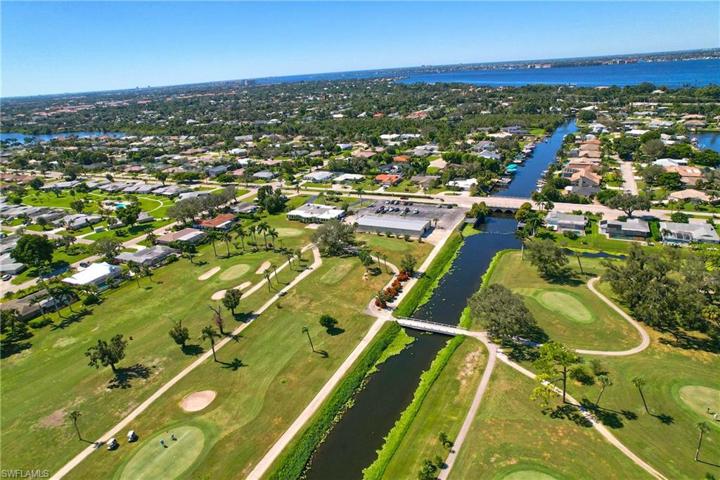 5569  Westwind  LN, Fort Myers, FL 33919