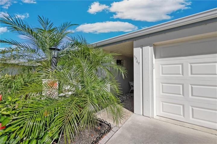 5569  Westwind  LN, Fort Myers, FL 33919