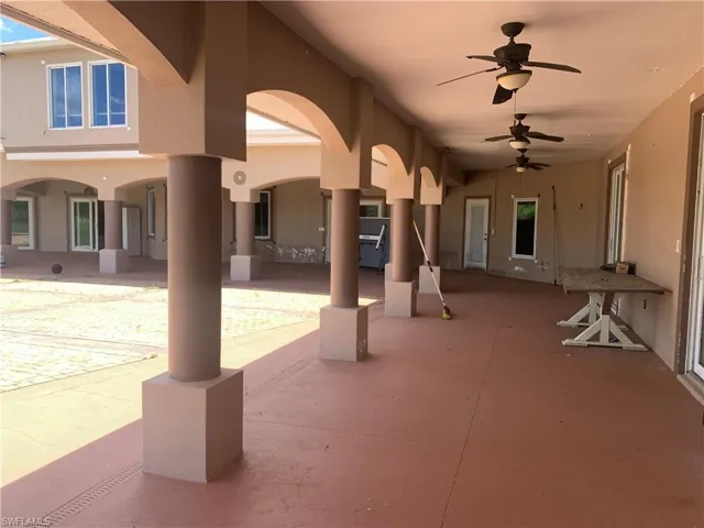 View of patio / terrace with a ceiling fan