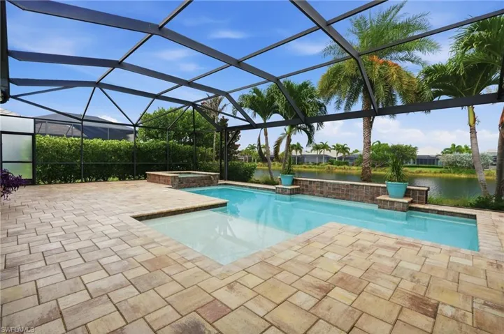 6348 Lyford Isle Dr, Naples, Florida 34113