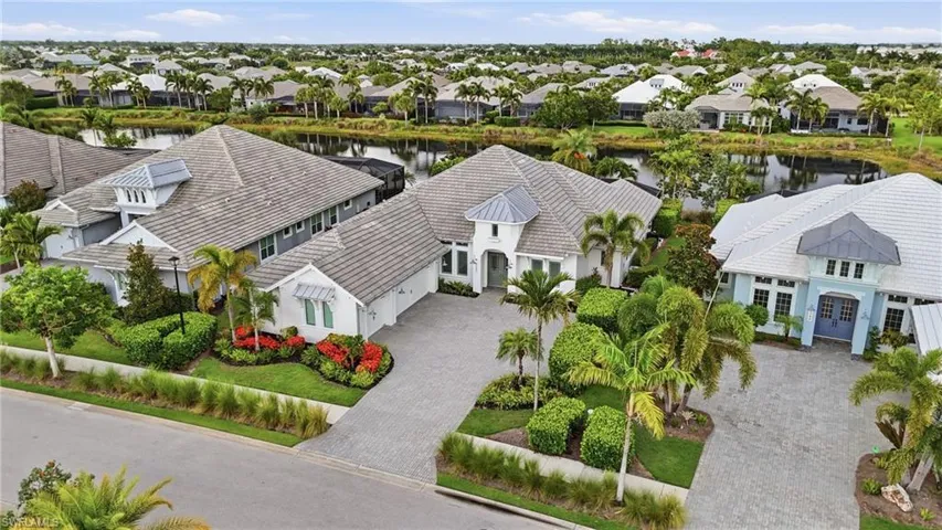 6348 Lyford Isle Dr, Naples, Florida 34113