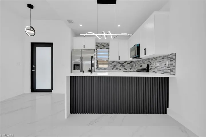 2607 41st St W, Lehigh Acres, Florida 33971