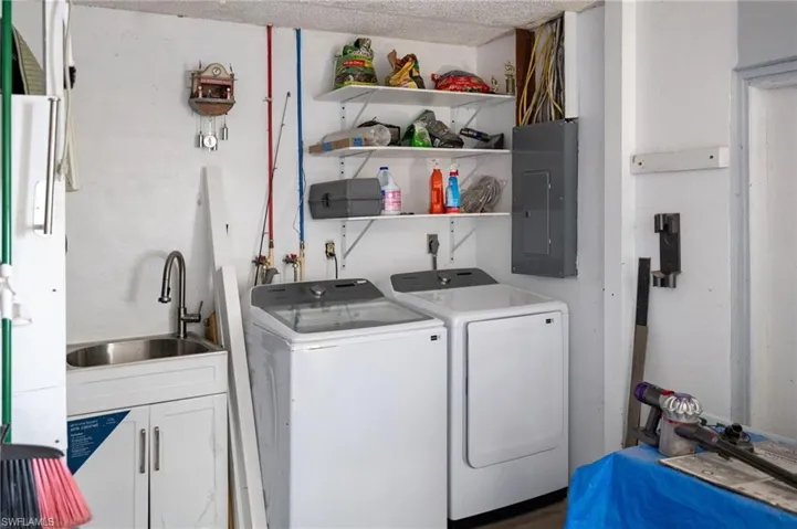 Well-equipped laundry area in the garage