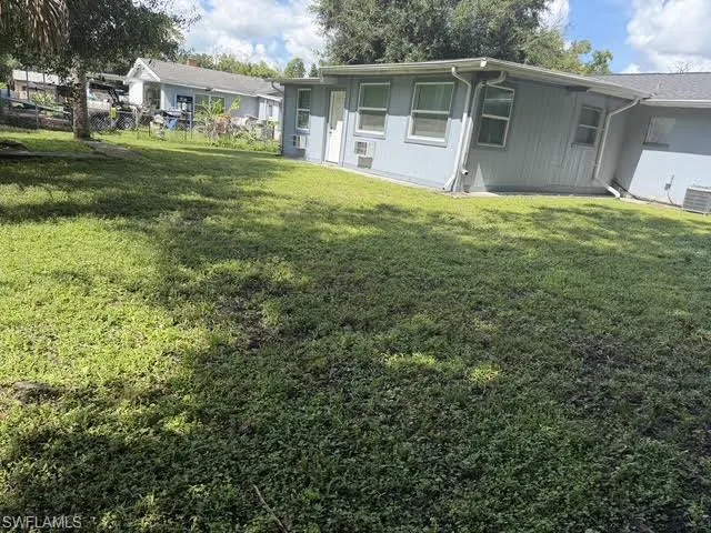 27 Blair St, North Fort Myers, Florida 33903