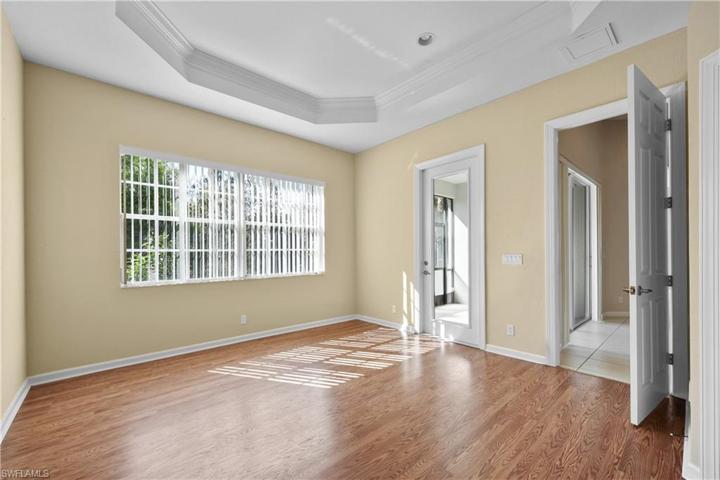 16136 Parque LN, NAPLES FL 34110