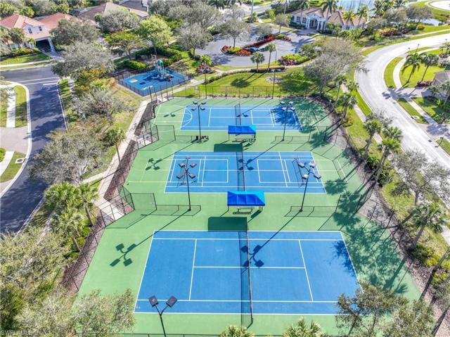 16136 Parque LN, NAPLES FL 34110