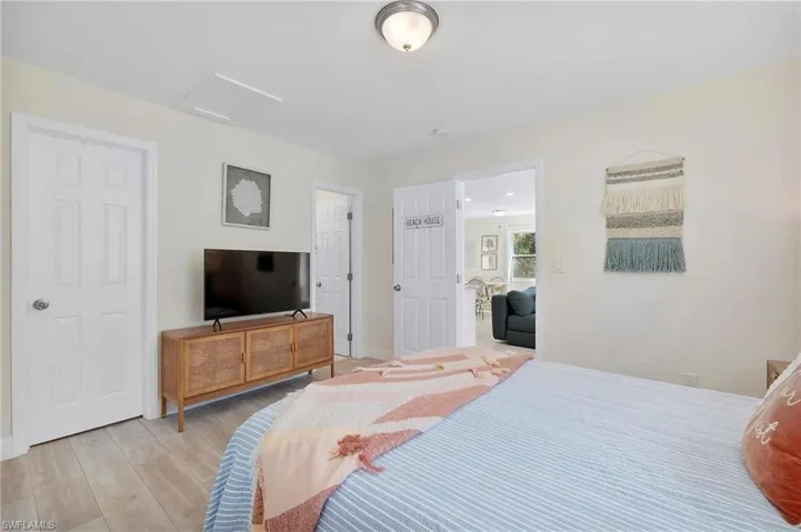 411 S E St, Lake Worth, Florida 33460