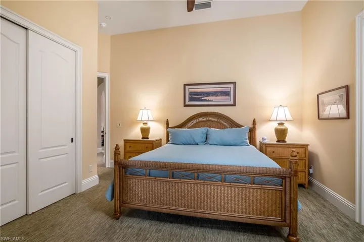 Guest bedroom #1
