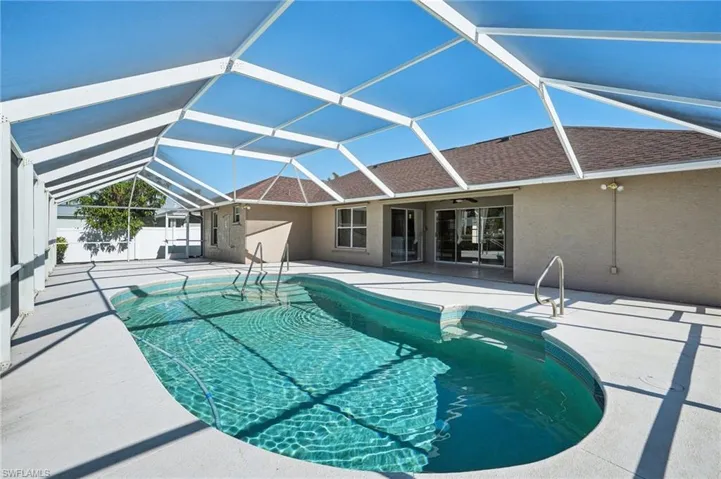 4346 Sw 18th Pl, Cape Coral, Florida 33914