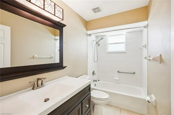 4346 Sw 18th Pl, Cape Coral, Florida 33914