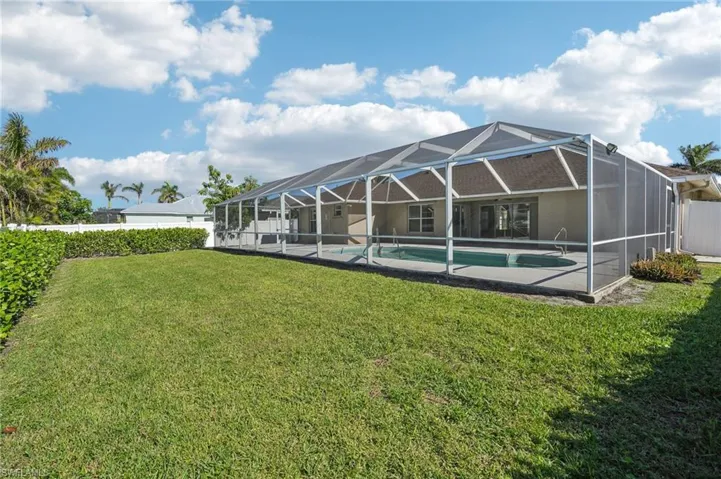4346 Sw 18th Pl, Cape Coral, Florida 33914