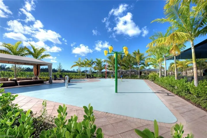 3224 Pacific Dr, Naples, Florida 34119