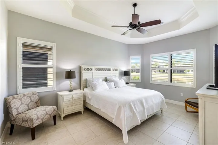 3224 Pacific Dr, Naples, Florida 34119