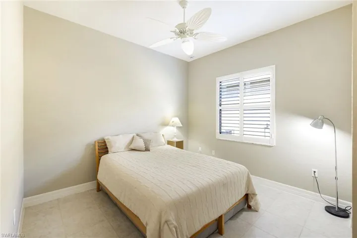 3224 Pacific Dr, Naples, Florida 34119