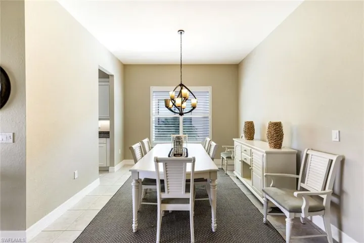 3224 Pacific Dr, Naples, Florida 34119