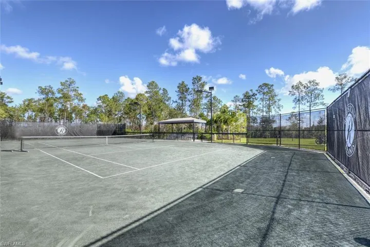 3224 Pacific Dr, Naples, Florida 34119