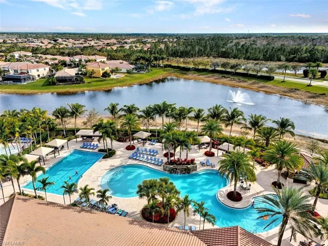 3224 Pacific Dr, Naples, Florida 34119